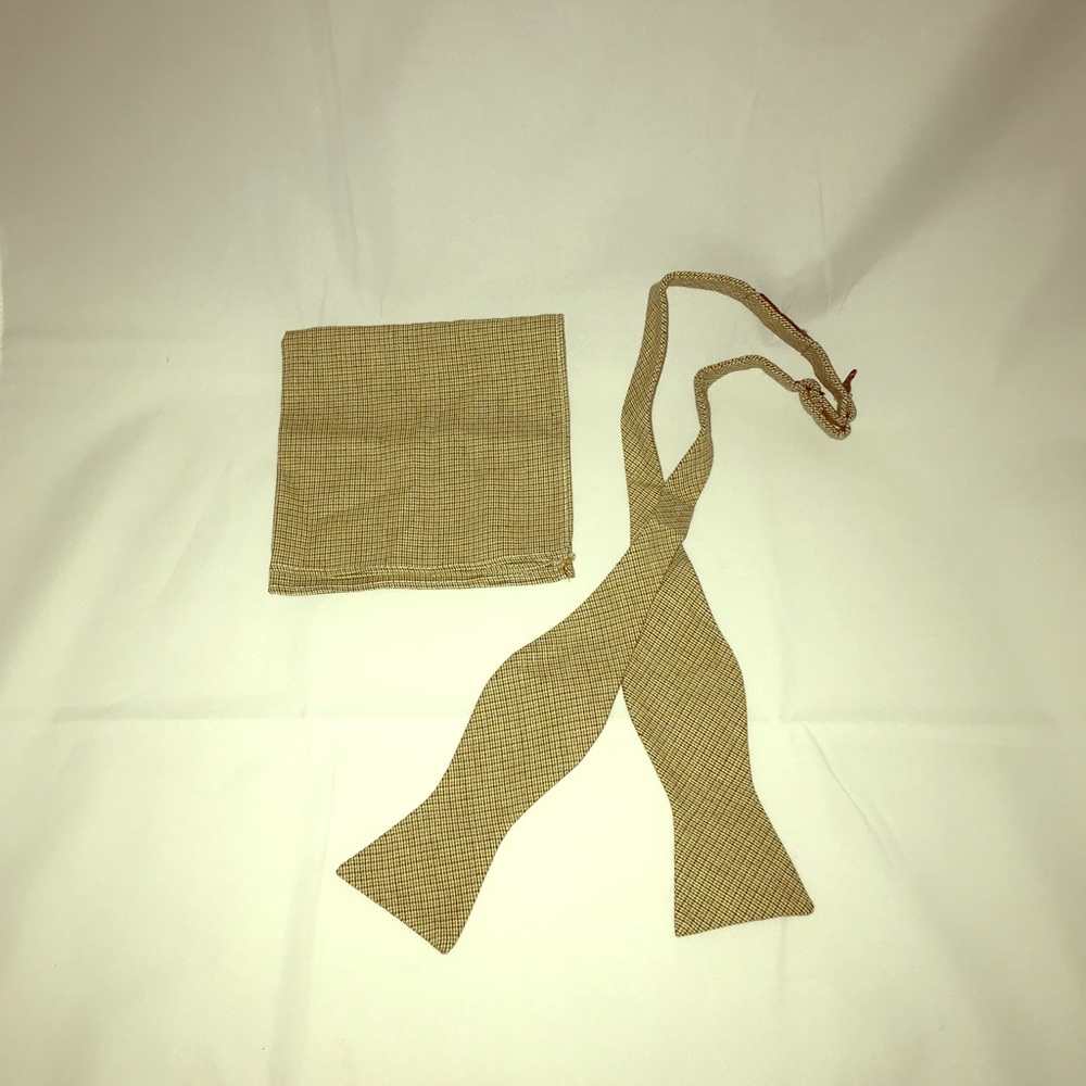 Self Tie Bow